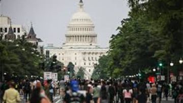 البيت الأبيض يدشن حسابا على تيك توك وسط جدل حول حظره بأمريكا