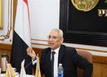 قرارات بتعيين وتجديد تعيين وكلاء ورؤساء أقسام بـ7 كليات في المنيا قرارات بتعيين وتجديد تعيين وكلاء ورؤساء أقسام بـ7 كليات في المنيا