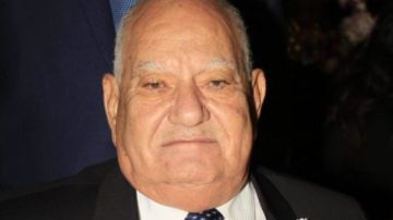 مسيرة تعليمية مميزة.. وفاة والد العامري فاروق رائد التعليم الخاص بمصر