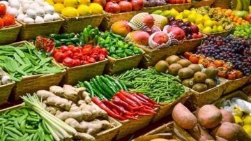 منافذ جديدة وانخفاضات منتظرة في الأسعار .. شعبة الخضر والفاكهة تزف بشرى سارة منافذ جديدة وانخفاضات منتظرة في الأسعار .. شعبة الخضر والفاكهة تزف بشرى سارة