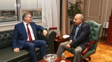 شراكة بين الكهرباء والبترول لتحسين كفاءة وحدات التوليد وخفض استهلاك الوقود