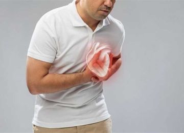 لا تتجاهل هذه العلامات.. 4 إشارات مبكرة للنوبة القلبية تستحق الانتباه
