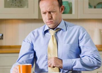  عرابة علم تحذر من هذا الدواء .. مسكن لحرقة المعدة قد يورطك في مشاكل أكبر