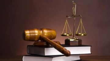 عقوبات مضاعفة لمرتكبي سرقة الملكية الفكرية في هذه الحالة طبقا للقانون عقوبات مضاعفة لمرتكبي سرقة الملكية الفكرية في هذه الحالة طبقا للقانون