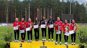 مصر تسيطر على منصة تتويج بطولة العالم لشباب الخماسي الحديث تحت 19 سنة بذهبيتي الفردي والفرق مصر تسيطر على منصة تتويج بطولة العالم لشباب الخماسي الحديث تحت 19 سنة بذهبيتي الفردي والفرق