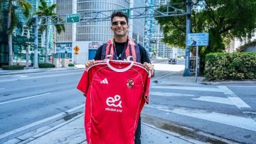 والد زيزو يتقدم ببلاغ للنائب العام ضد جماهير الزمالك