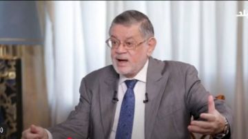 ثروت الخرباوي: الإخوان صهاينة المسلمين .. وجيشهم الرقمي يعبث بالعقول ثروت الخرباوي: الإخوان صهاينة المسلمين .. وجيشهم الرقمي يعبث بالعقول