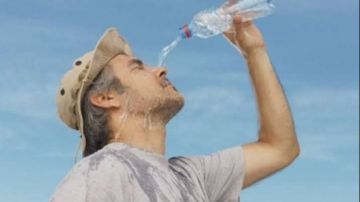 خلي بالك على نفسك.. أعراض تصيبك خلال الحر تكشف ضربة الشمس