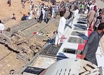 سكك حديد مصر: الفصل الفوري لكل من تثبت إدانته بحادث قطار مطروح سكك حديد مصر: الفصل الفوري لكل من تثبت إدانته بحادث قطار مطروح