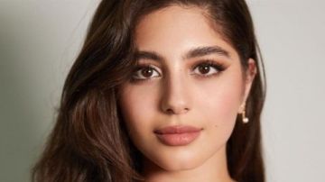 مايان السيد تخطف الأنظار بفستان جذاب.. شاهد