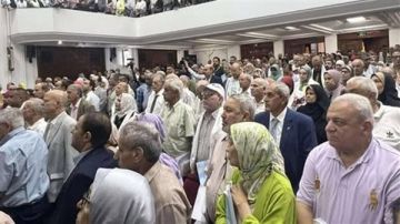 مقترح نقيب البيطريين بفرض رقابة مالية على اتحاد المهن الطبية يثير خلافات حادة مقترح نقيب البيطريين بفرض رقابة مالية على اتحاد المهن الطبية يثير خلافات حادة