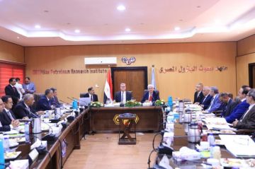 وزيرا التعليم العالي والبترول يترأسان اجتماع مجلس إدارة معهد بحوث البترول