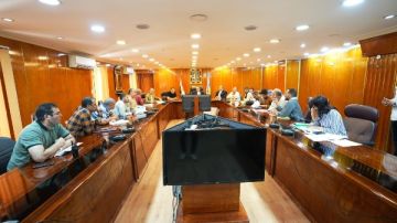 محافظ أسيوط يبحث مع أصحاب المخابز المغلقة آليات إعادة التشغيل وتذليل العقبات