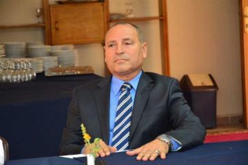 محافظ القاهرة يقرر النزول بدرجة الحد الأدنى للقبول بالثانوي العام والخدمات محافظ القاهرة يقرر النزول بدرجة الحد الأدنى للقبول بالثانوي العام والخدمات