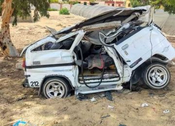 اصطدمت سيارتهم بالرصيف.. إصابة 3 أشخاص في حادث سير بالعلمين