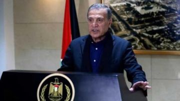 تخالف الشرعية الدولية.. الرئاسة الفلسطينية ترفض تصريحات رئيس النواب الأمريكي تخالف الشرعية الدولية.. الرئاسة الفلسطينية ترفض تصريحات رئيس النواب الأمريكي