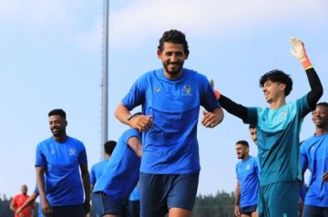 أحمد حجازي متفائل بعد الخسارة أمام الأهلي السعودي أحمد حجازي متفائل بعد الخسارة أمام الأهلي السعودي