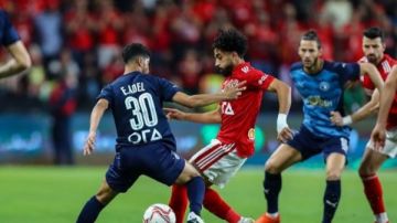 خالد الغندور يتوقع تشكيل الأهلي أمام بيراميدز في الدوري خالد الغندور يتوقع تشكيل الأهلي أمام بيراميدز في الدوري