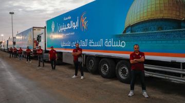 قوافل المساعدات المصرية لغزة تحمل آلاف الأطنان من المواد الغذائية والإغاثية والوقود