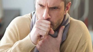 انتبه.. السعال بهذه الطريقة يشير إلى وجود مرض خطير انتبه.. السعال بهذه الطريقة يشير إلى وجود مرض خطير