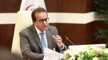 قرار وزاري بشأن العلاوة الدورية السنوية للعاملين بـالقابضة للمستحضرات الحيوية