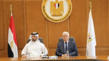 وزير التعليم العالي يبحث سبل التعاون مع نائب حاكم الشارقة ورئيس الجامعة