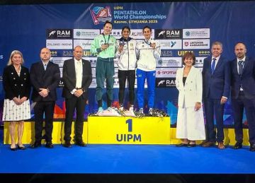 وزير الشباب والرياضة يهنئ منتخب مصر على التتويج ببطولة العالم للخماسي الحديث