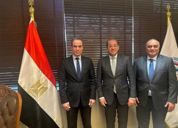 المسلماني بعد لقاء وزير المالية: حلول لأزمة معاشات ماسبيرو قريبا المسلماني بعد لقاء وزير المالية: حلول لأزمة معاشات ماسبيرو قريبا