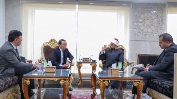 بحث سبل تعزيز التعاون العلمي والثقافي بين الأزهر الشريف وكازاخستان بحث سبل تعزيز التعاون العلمي والثقافي بين الأزهر الشريف وكازاخستان