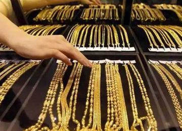 عيار 21 بعد الارتفاع العالمي الكبير.. أسعار الذهب اليوم الثلاثاء 26 أغسطس 2025 بالصاغة عيار 21 بعد الارتفاع العالمي الكبير.. أسعار الذهب اليوم الثلاثاء 26 أغسطس 2025 بالصاغة