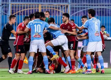 فأل خير للأحمر.. من هو خافيير روخاس حكم مباراة الأهلي وبيراميدز المحتمل؟