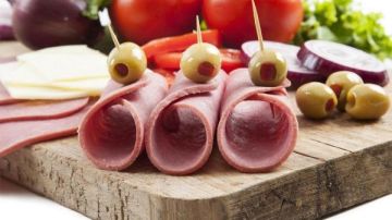 مع قرب عودة المدارس.. حضري لانشون صحي في البيت بدون مواد حافظة مع قرب عودة المدارس.. حضري لانشون صحي في البيت بدون مواد حافظة