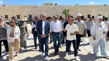 وزير السياحة والآثار يتفقد المتحف اليوناني الروماني وقلعة قايتباي خلال زيارته الحالية للإسكندرية وزير السياحة والآثار يتفقد المتحف اليوناني الروماني وقلعة قايتباي خلال زيارته الحالية للإسكندرية