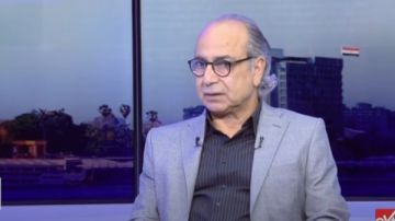 أحمد كمال: تعلمت أن الفن مسؤولية في المرحلة الجامعية أحمد كمال: تعلمت أن الفن مسؤولية في المرحلة الجامعية