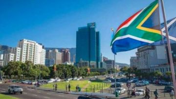 العثور على سفير جنوب إفريقيا ميتا بعد سقوطه من الطابق 22 في باريس