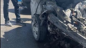 تصادم سيارتين على الطريق الدائري في التجمع الخامس