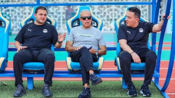 طارق أبو العنين: إصابة مرموش كدمة وسيخضع لفحوصات.. وسيتم صرف مكافآت خاصة لنجوم الفراعنة