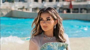 ملك أحمد زاهر تستعرض أناقتها بالجينز.. شاهد ملك أحمد زاهر تستعرض أناقتها بالجينز.. شاهد