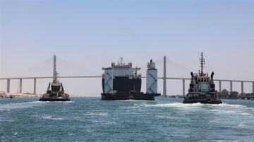 نشاط قناة السويس يسجل معدل انكماش سنوي 52 خلال 2025 نشاط قناة السويس يسجل معدل انكماش سنوي 52 خلال 2025