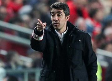 تقرير برتغالي: الأهلي اتفق مع ضحية جوزيه مورينيو تقرير برتغالي: الأهلي اتفق مع ضحية جوزيه مورينيو