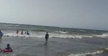 مصرع شقيقين غرقا في شواطئ رأس البر مصرع شقيقين غرقا في شواطئ رأس البر