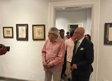  سلماوي وأبوغازي والكومي يفتتحون 3 معارض تشكيلية بجاليري ضي الزمالك (صور)