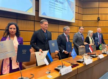 اعتماد المعهد القومي للأورام بجامعة القاهرة مركزا مرجعيا بالوكالة الدولية للطاقة الذرية اعتماد المعهد القومي للأورام بجامعة القاهرة مركزا مرجعيا بالوكالة الدولية للطاقة الذرية