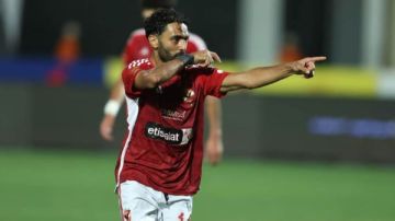  الغندور يفجر مفاجأة بشأن حسين الشحات