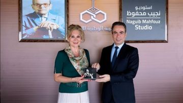 سفيرة المكسيك تزور استديو نجيب محفوظ بماسبيرو
