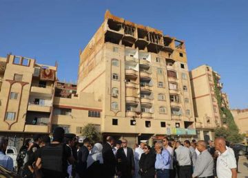 محافظ القاهرة يوجه بإحالة أصحاب الأدوار والعقارات المخالفة إلى النيابة العسكرية