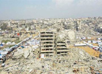 مطران القدس: مليون فلسطيني يعيشون أوضاعا كارثية.. والاحتلال يوجه صواريخه نحوهم أينما كانوا