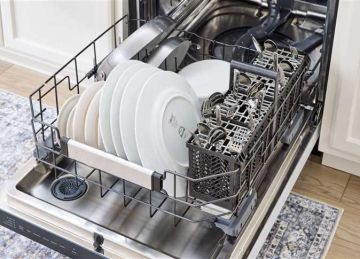 تحذير صحي: غسالة الأطباق قد تخفي عفنا يهدد أسرتك