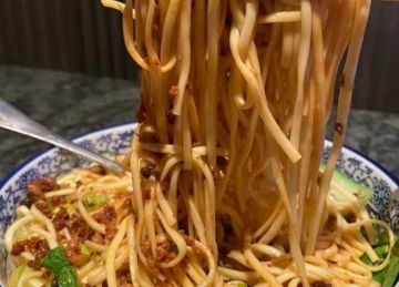 متلازمة المطعم الصيني .. هل تشعر بدوخة وخفقان قلب بعد تناول أكل أسيوي (ما الأسباب؟) متلازمة المطعم الصيني .. هل تشعر بدوخة وخفقان قلب بعد تناول أكل أسيوي (ما الأسباب؟)