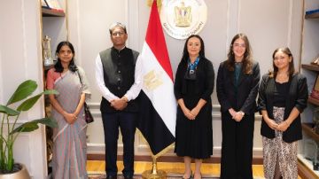 وزيرة التضامن الاجتماعي تلتقي سفير الهند بالقاهرة وتبحث تعزيز سبل التعاون المشترك